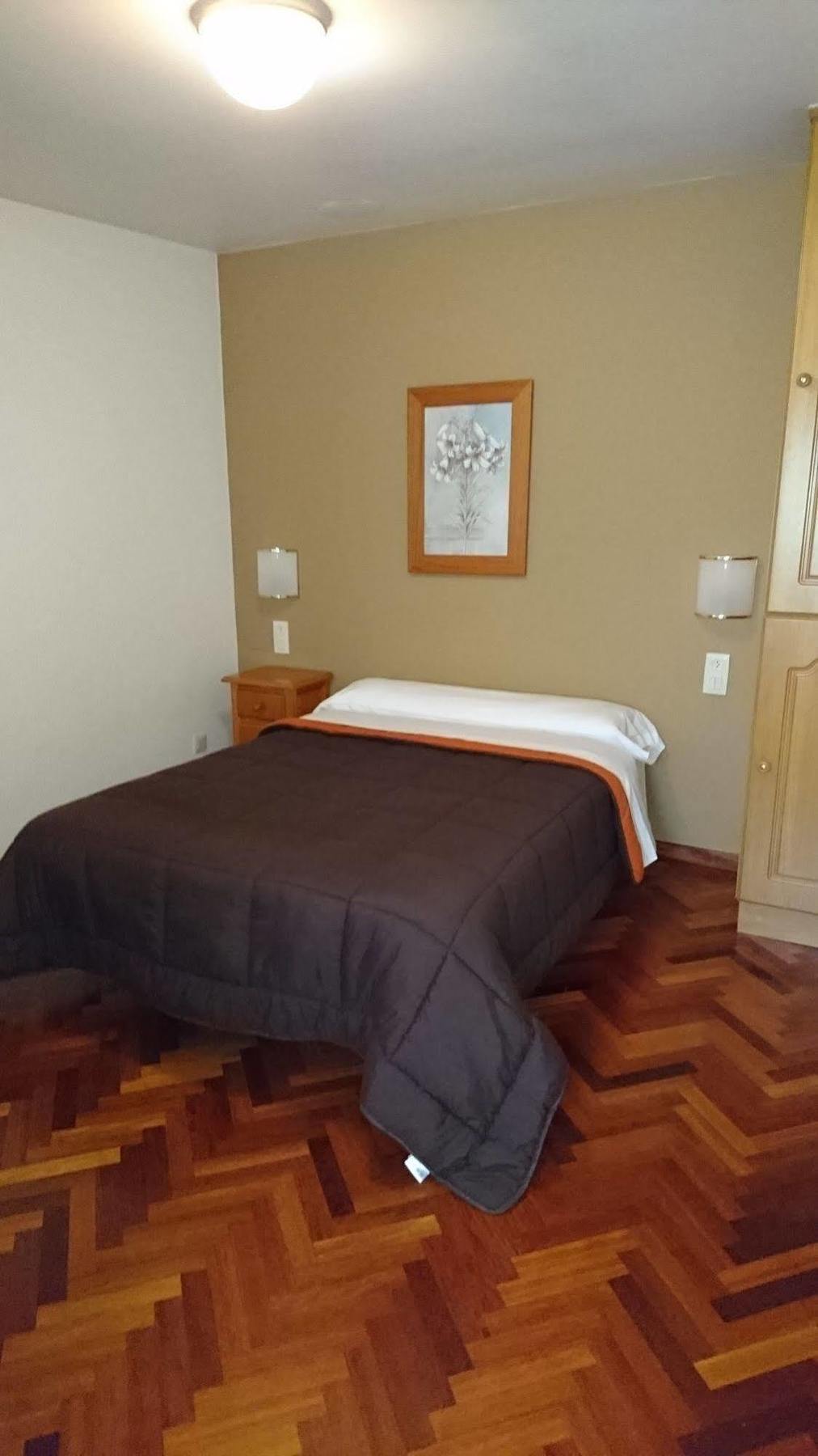 Pension Santa Clara A Coruna Ngoại thất bức ảnh